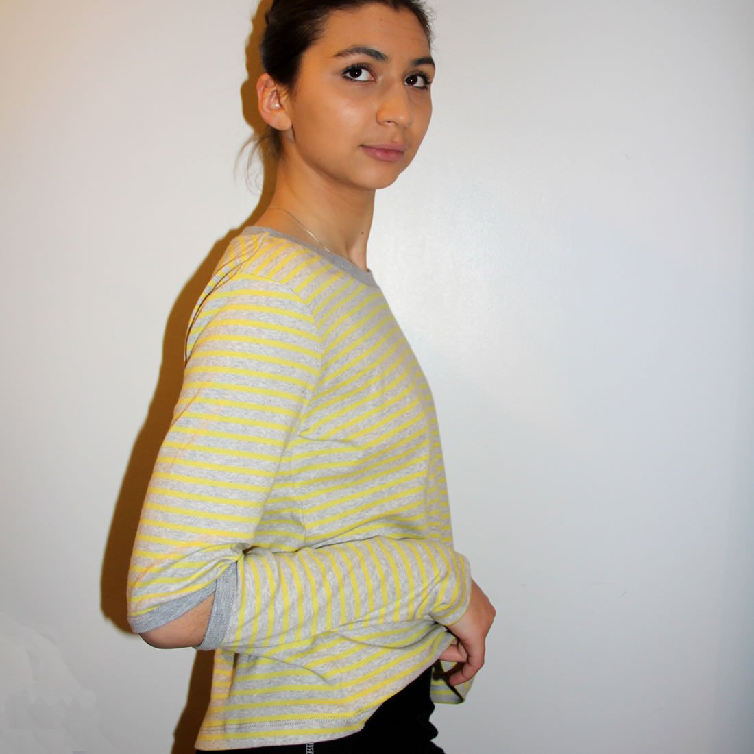 COLMAR, the elbow-slit, long-sleeve rib shirt in organic cotton